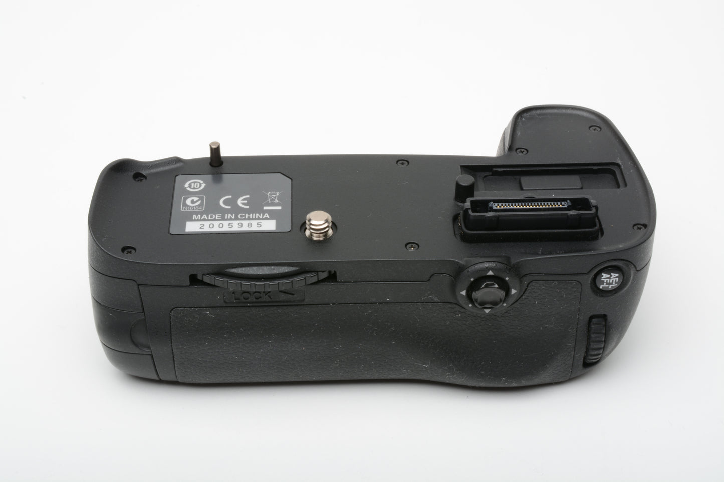 Nikon MB-D14 Battery Grip, lithium and AA trays, good, boxed