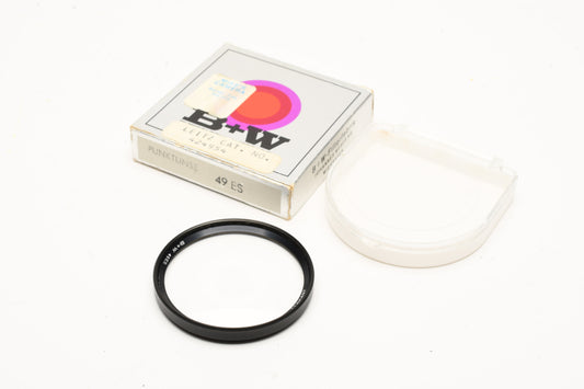 B+W 49ES Center Spot 49mm filter in jewel case and box - mint-
