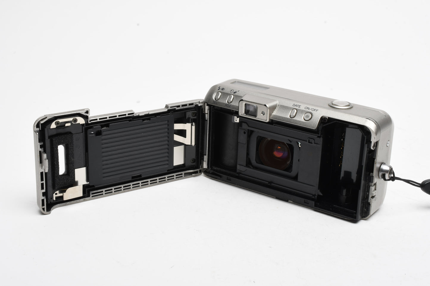 Minolta Freedom Zoom 115 35mm Point&Shoot camera, strap, Tested