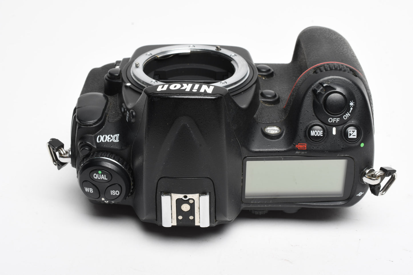 Nikon D300 DSLR Body, batt, charger 23,287 Acts, clean