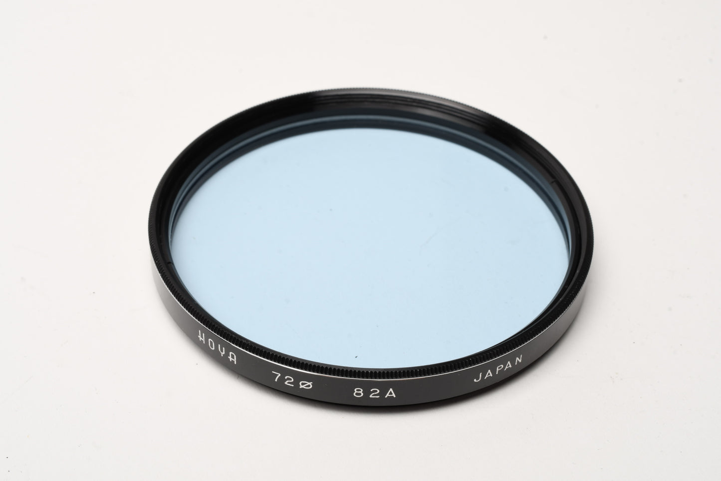 Hoya 72mm 82A "cooling" filter in jewel case and box - mint-