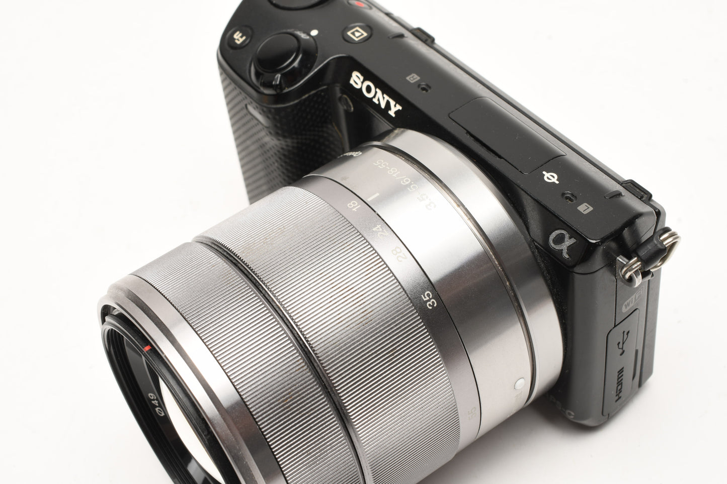 Sony NEX-5R Mirrorless w/18-55mm zoom, batt+charger, 14K Acts, Tested