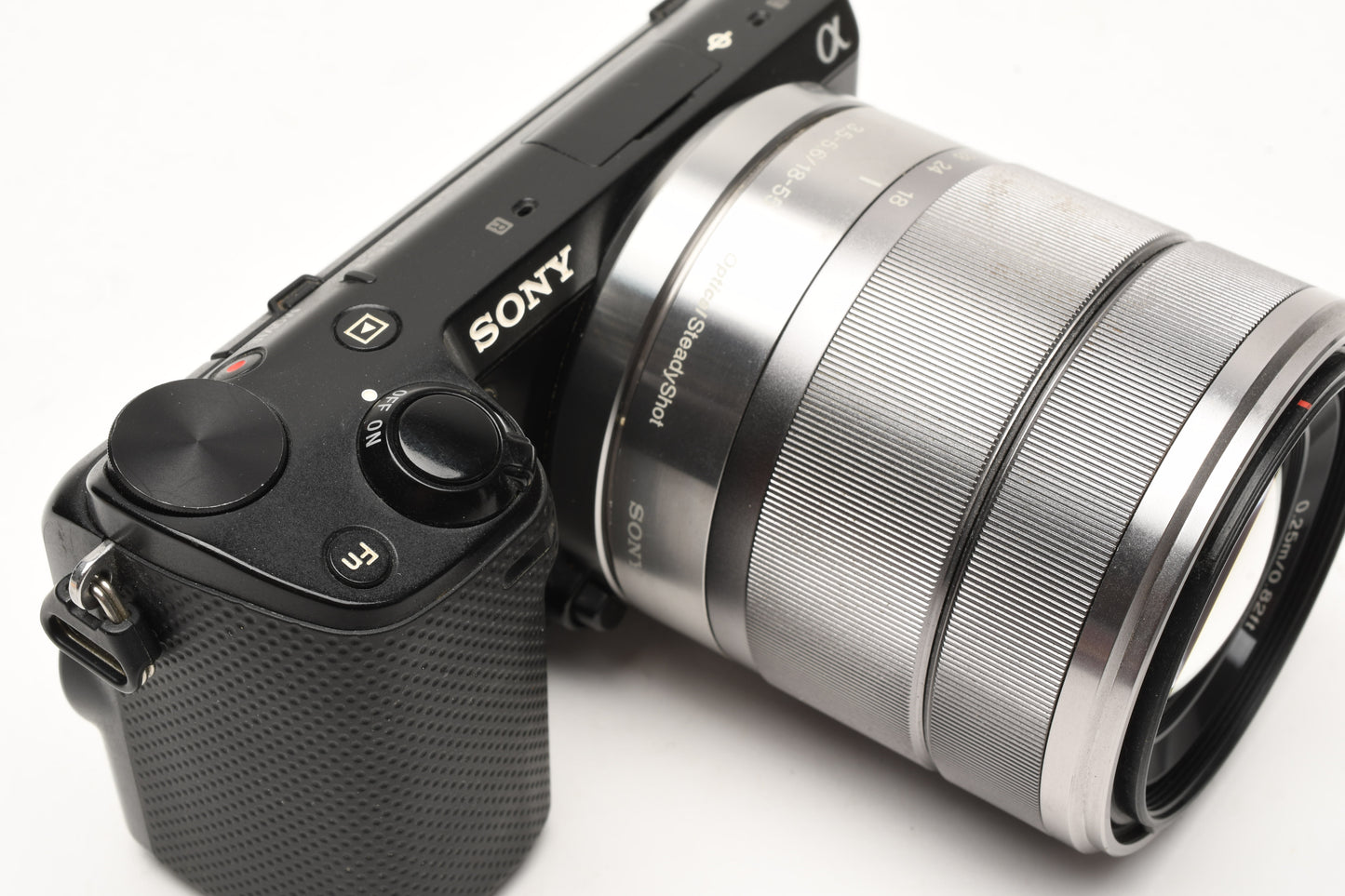 Sony NEX-5R Mirrorless w/18-55mm zoom, batt+charger, 14K Acts, Tested