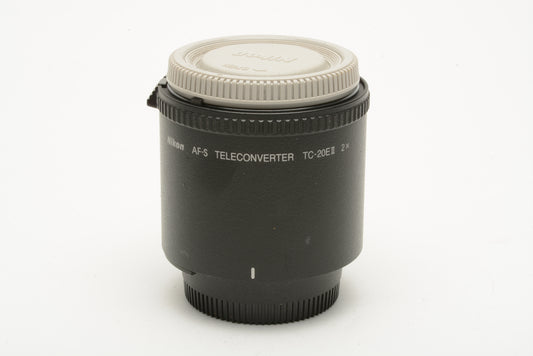 Nikon AF-S Teleconverter TC-20E II 2x Converter w/Caps