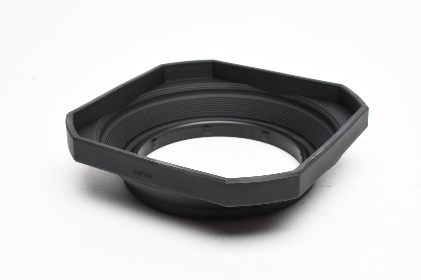 Mamiya 80mm No.1 Push-on Rubber Lens Hood Shade M77 for 90mm f3.5W