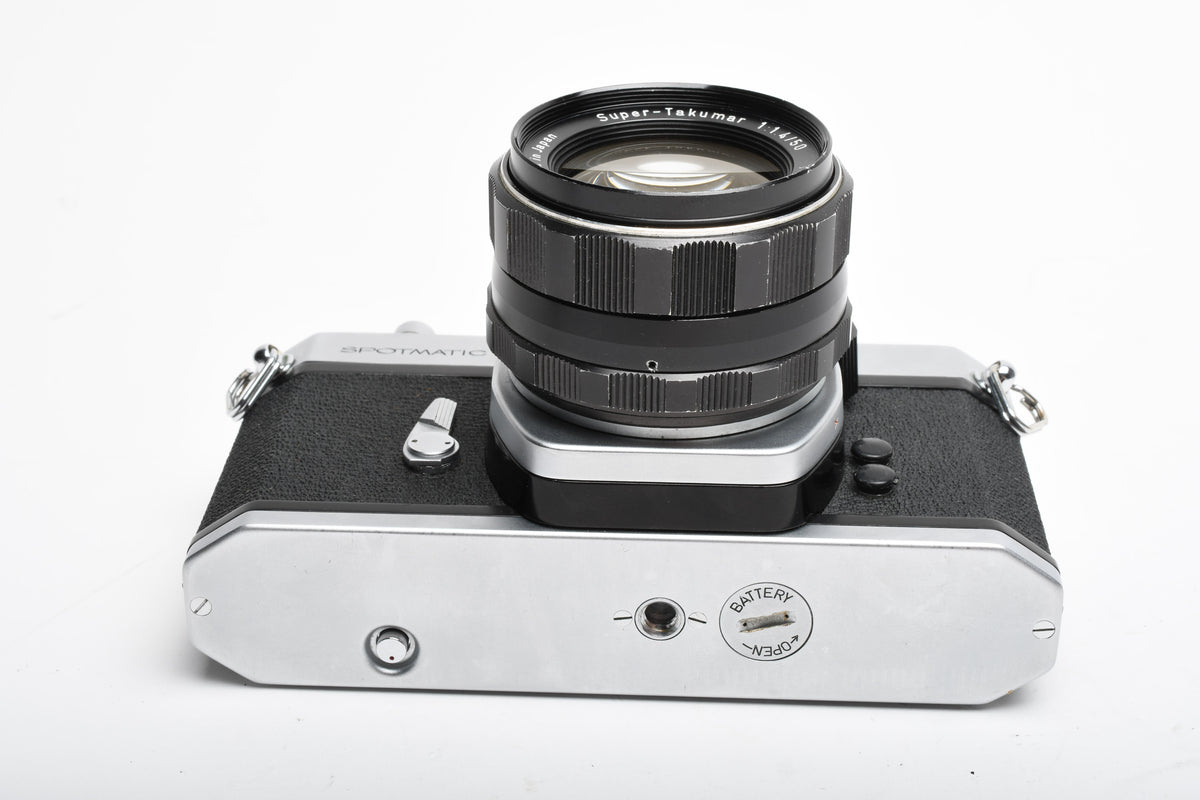 Pentax Spotmatic SP 35mm SLR w/50mm f1.4 Super Takumar, Tested, New seals, Great!