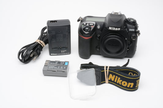 Nikon D200 DLSR Body Only batt+charger+strap 41,426 Acts, tested, nice!