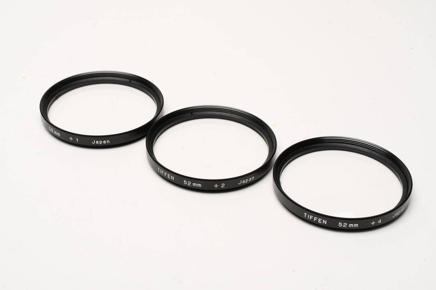 Tiffen 52mm Close-Up Lens Filter Set +1, +2, +4 w/ case & box