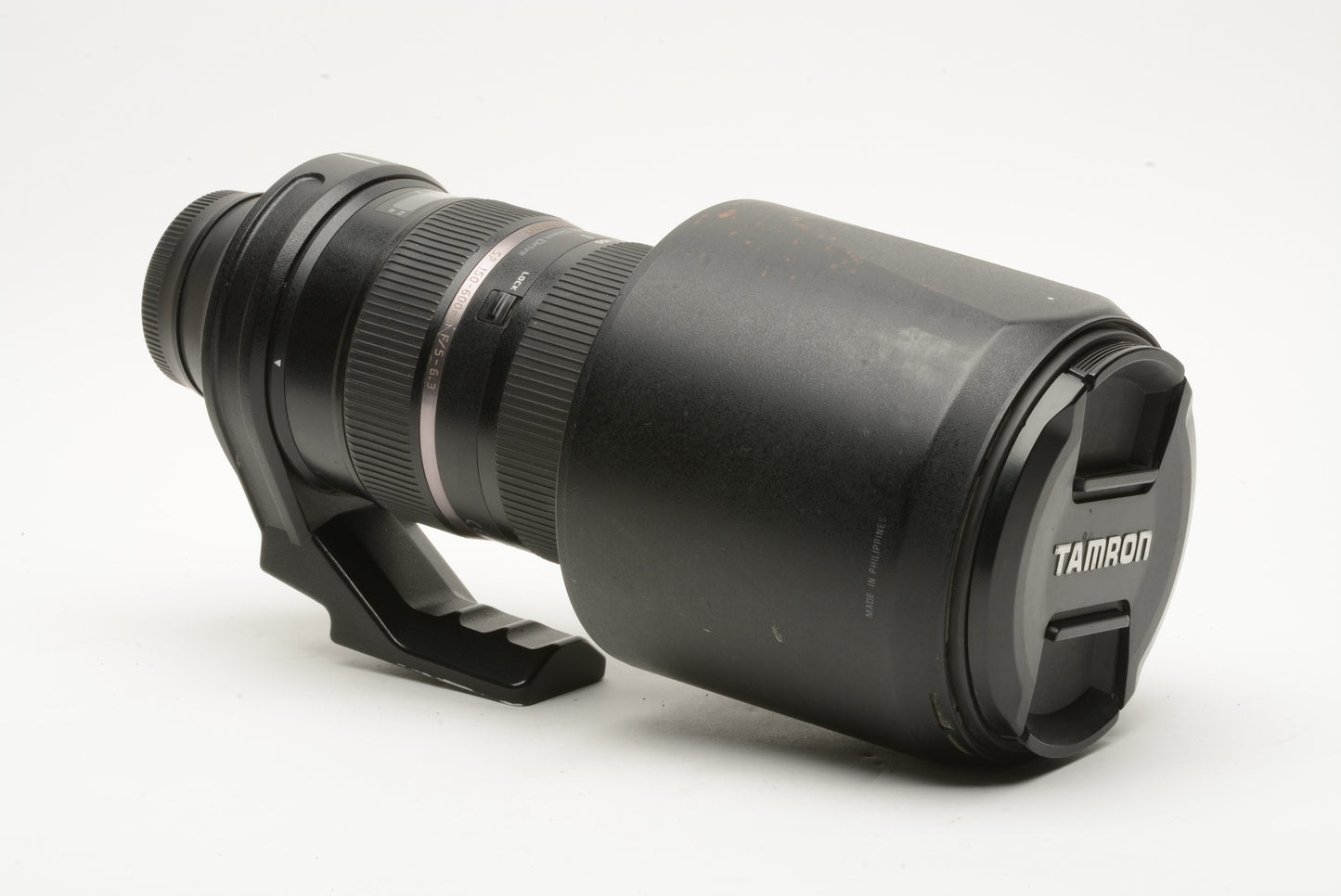 Tamron SP 150-600mm f/5-6.3 USD Di VC Telephoto, Nikon F Mount w/Hood, Caps, Collar