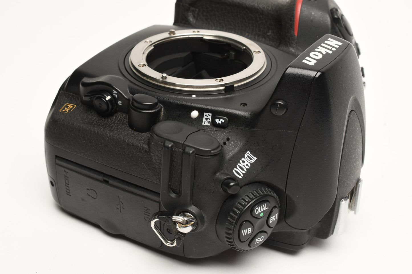 Nikon D800 DSLR body, batt+charger+17K Acts, Tested, USA Version