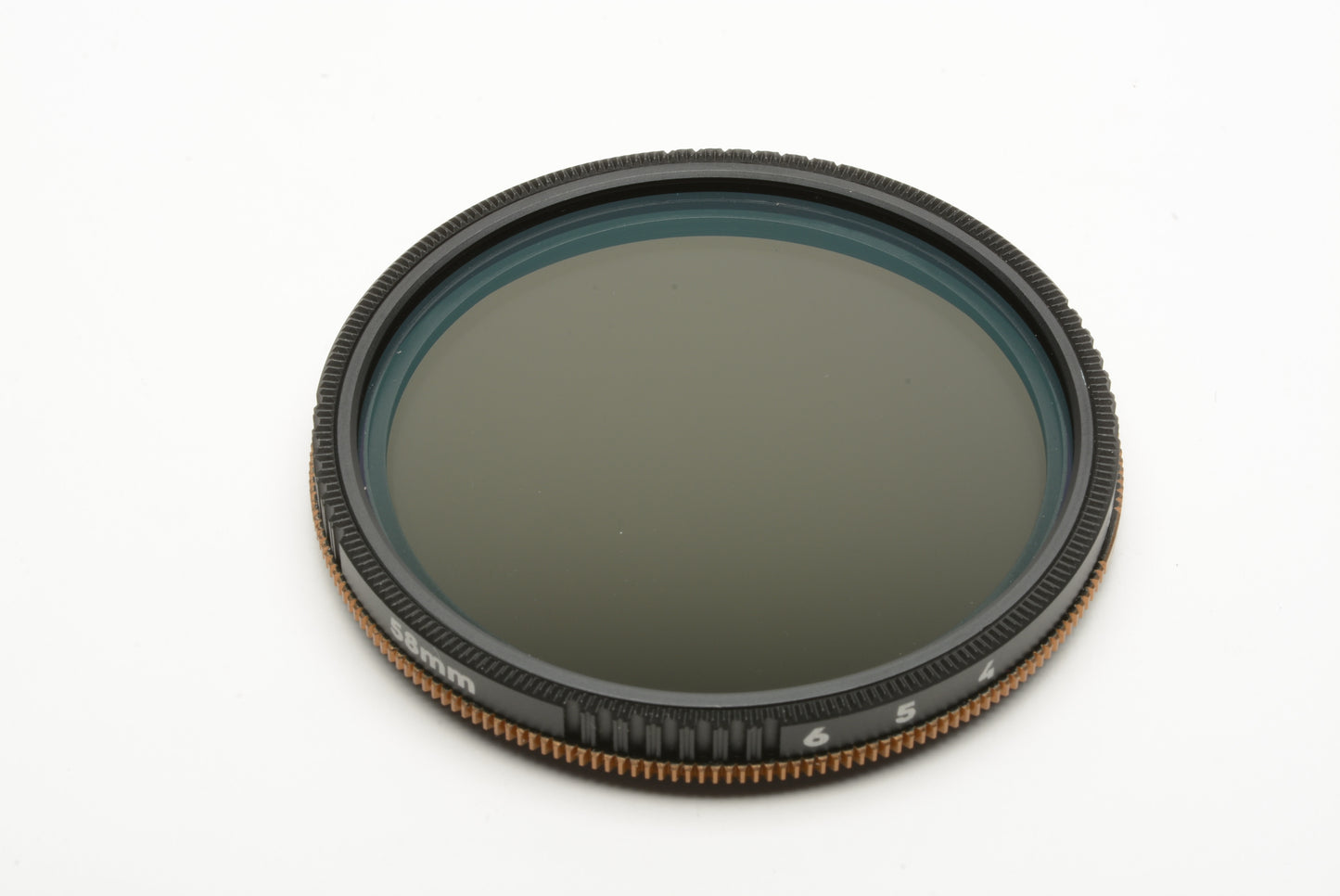 PolarPro 58mm 3-6 VND Variable Neutral Density Filter in case, Mint