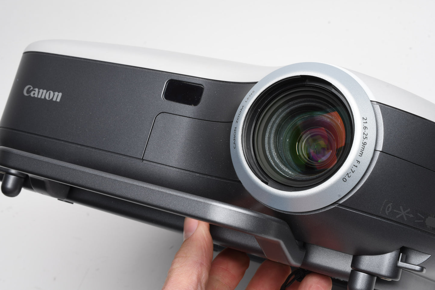 Canon LV-7240U LCD Projector in case, tested, works great!