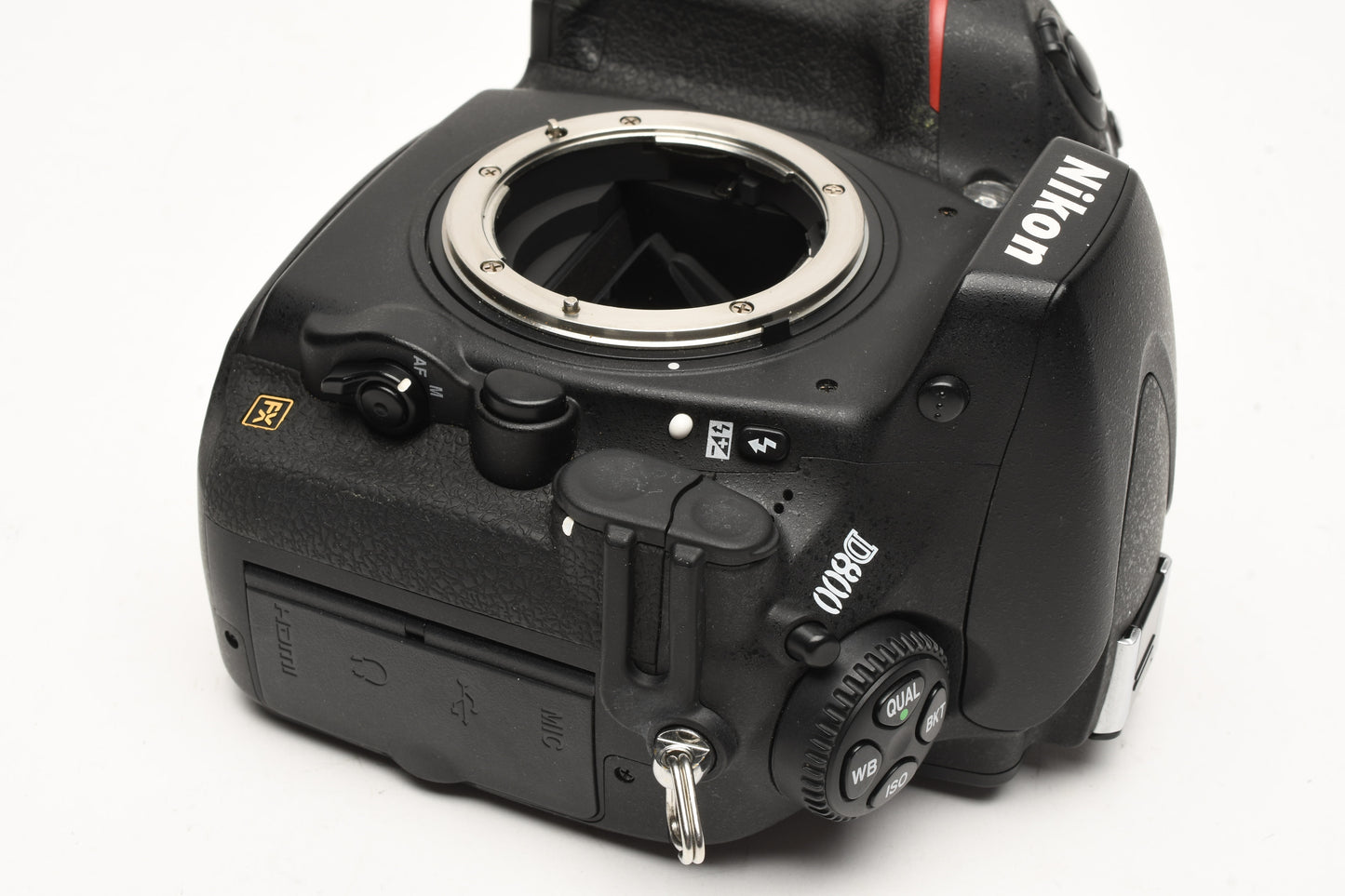 Nikon D800 DSLR body, USA version, batt+charger+strap Only 1595 Acts!!