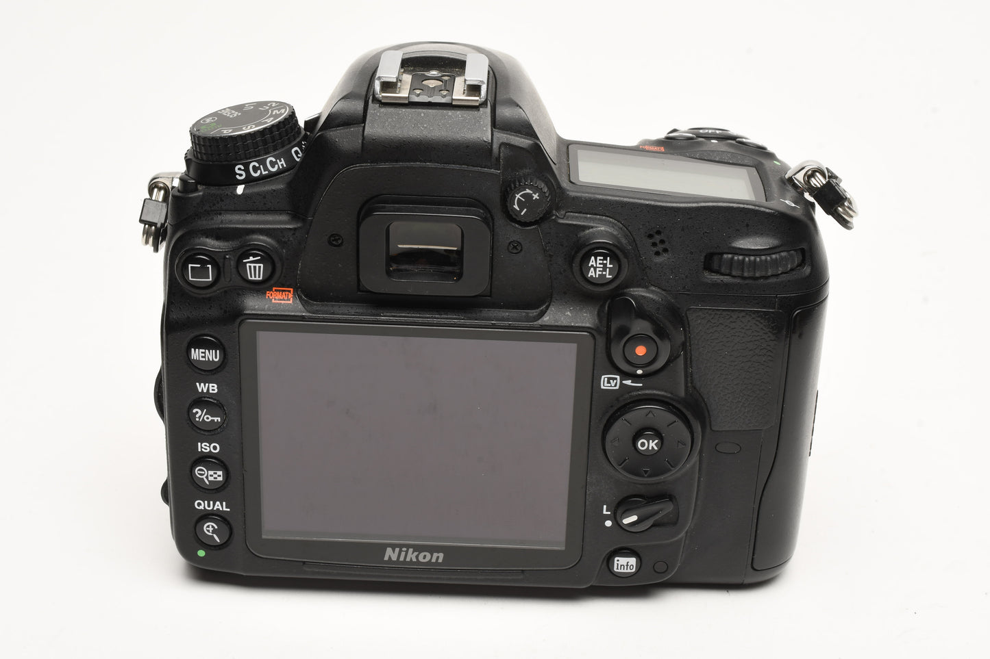Nikon D7000 16.2MP DSLR, batt, charger, strap, Only 36K Acts! Very clean