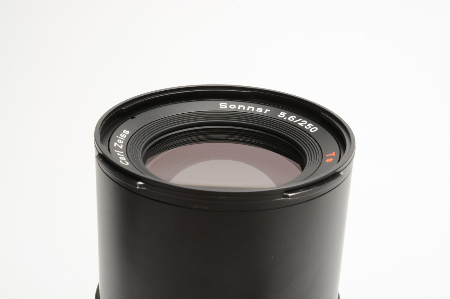Hasselblad Carl Zeiss CF 250mm F5..6 T* lens, Caps, Mint-