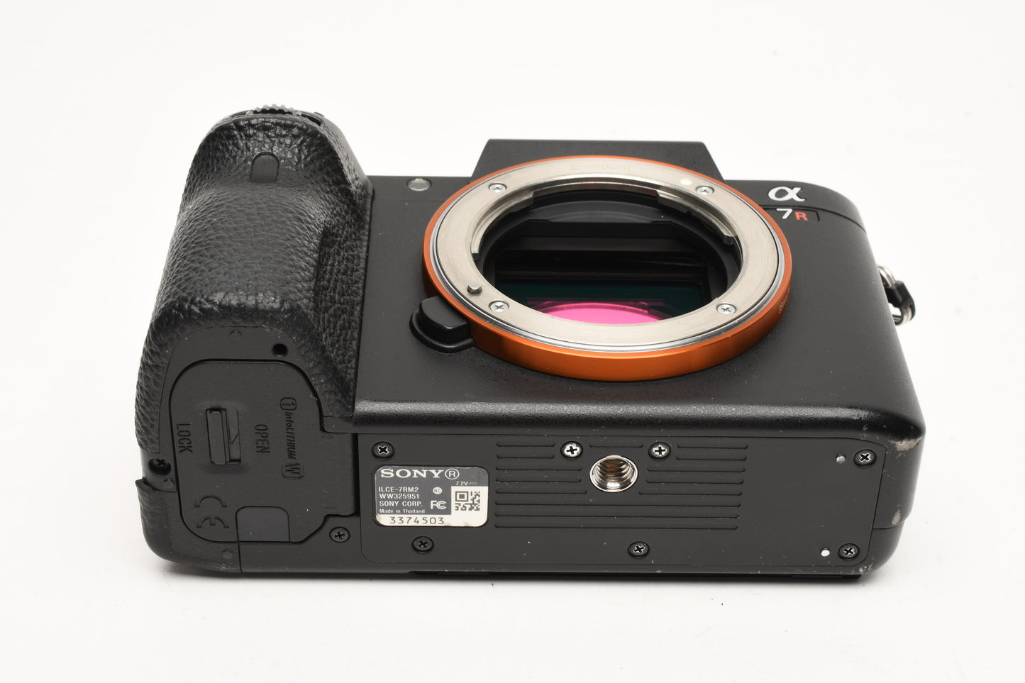 Sony A7R II Mirrorless Body, batt, charger 18,818 Acts, Tested, Box, *Read