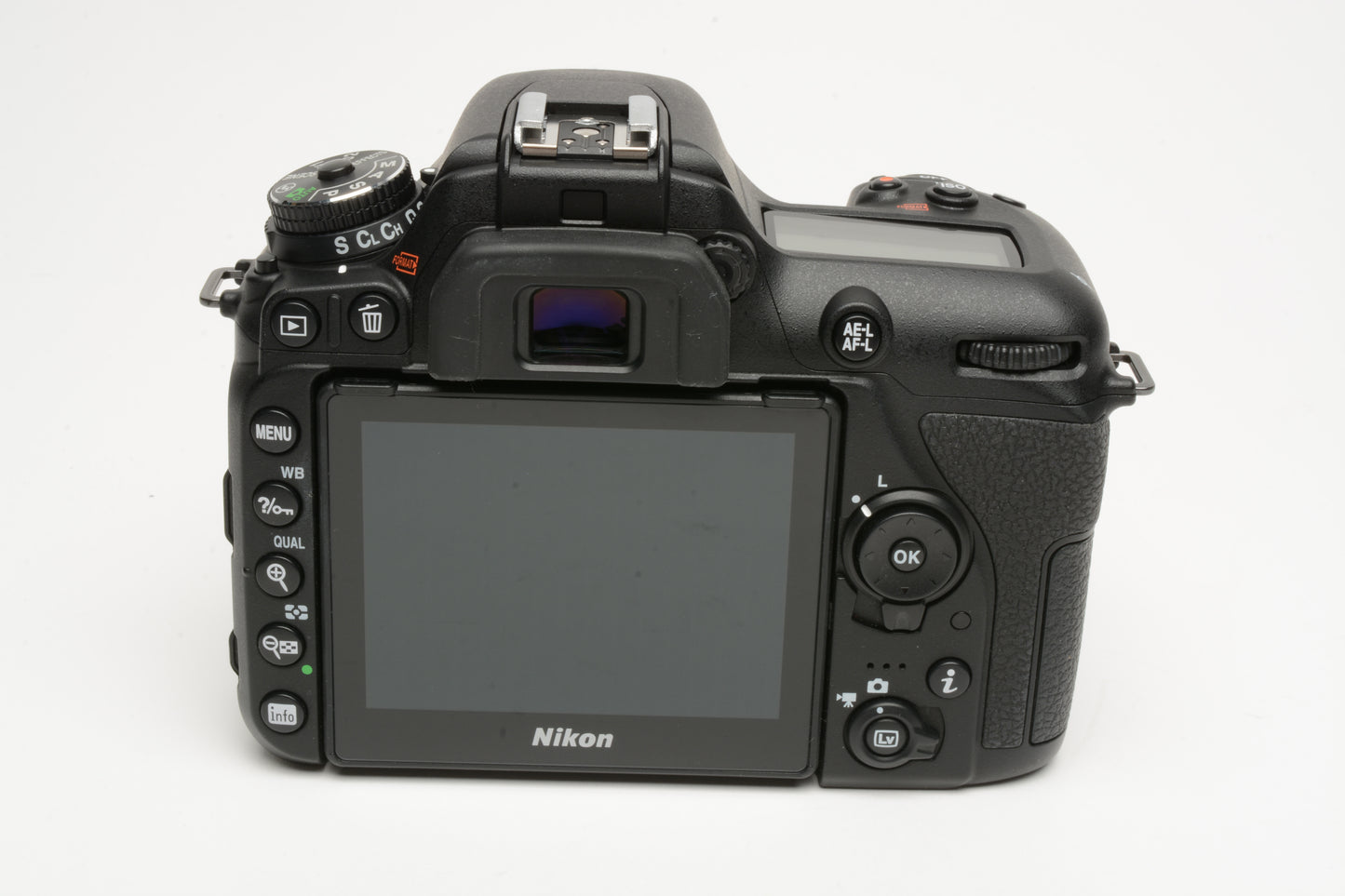 Nikon D7500 DSLR Body w/Batt, charger, tested, great! Only 740 Acts!!
