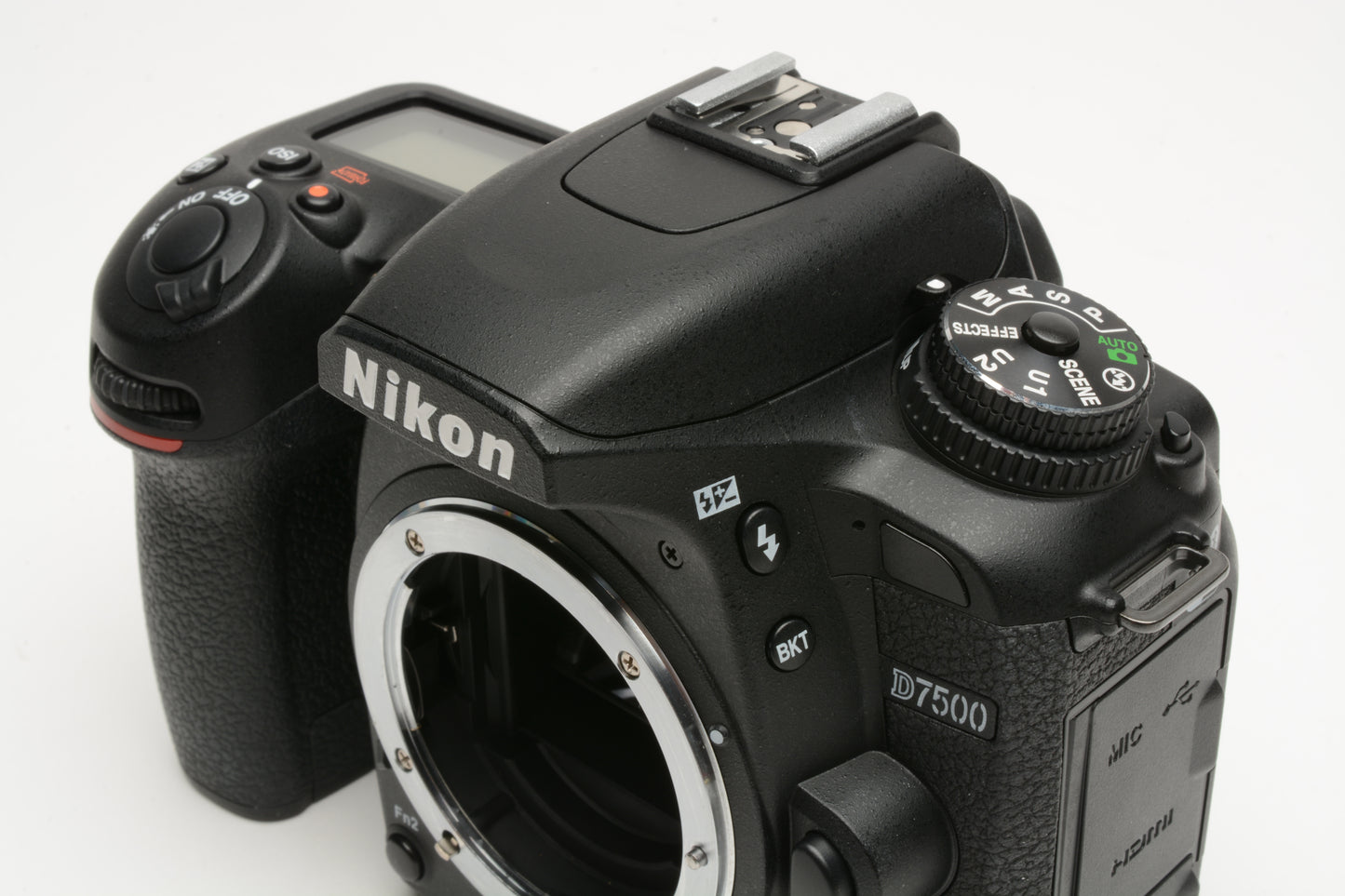 Nikon D7500 DSLR Body w/Batt, charger, tested, great! Only 740 Acts!!