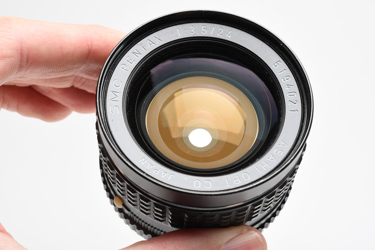Pentax SMC 24mm f3.5 MF Wide Angle Lens K Mount. Great glass