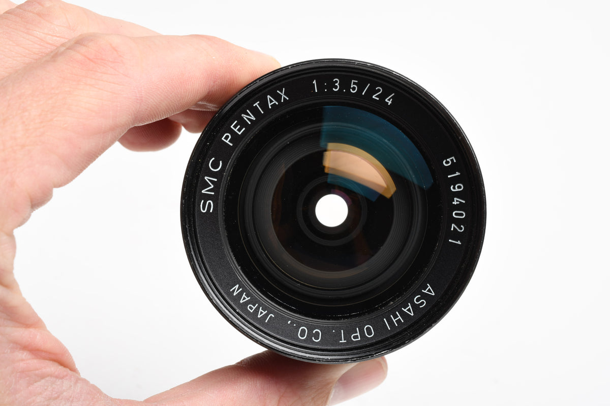 Pentax SMC 24mm f3.5 MF Wide Angle Lens K Mount. Great glass