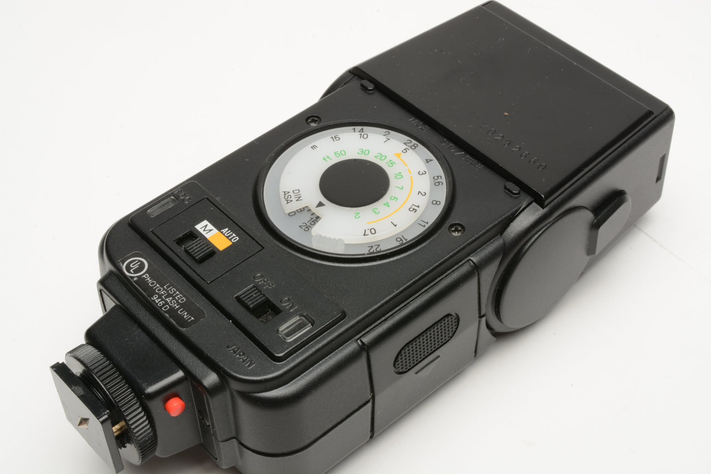 Minolta Auto 128 electronic flash, nice & clean, tested, w/Case & manual