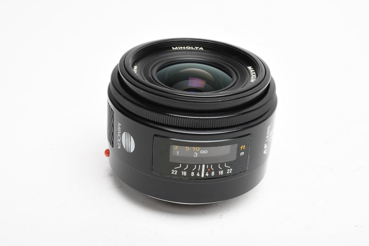 Minolta Maxxum AF 28mm f2.8 prime lens, caps, Sony A-Mount