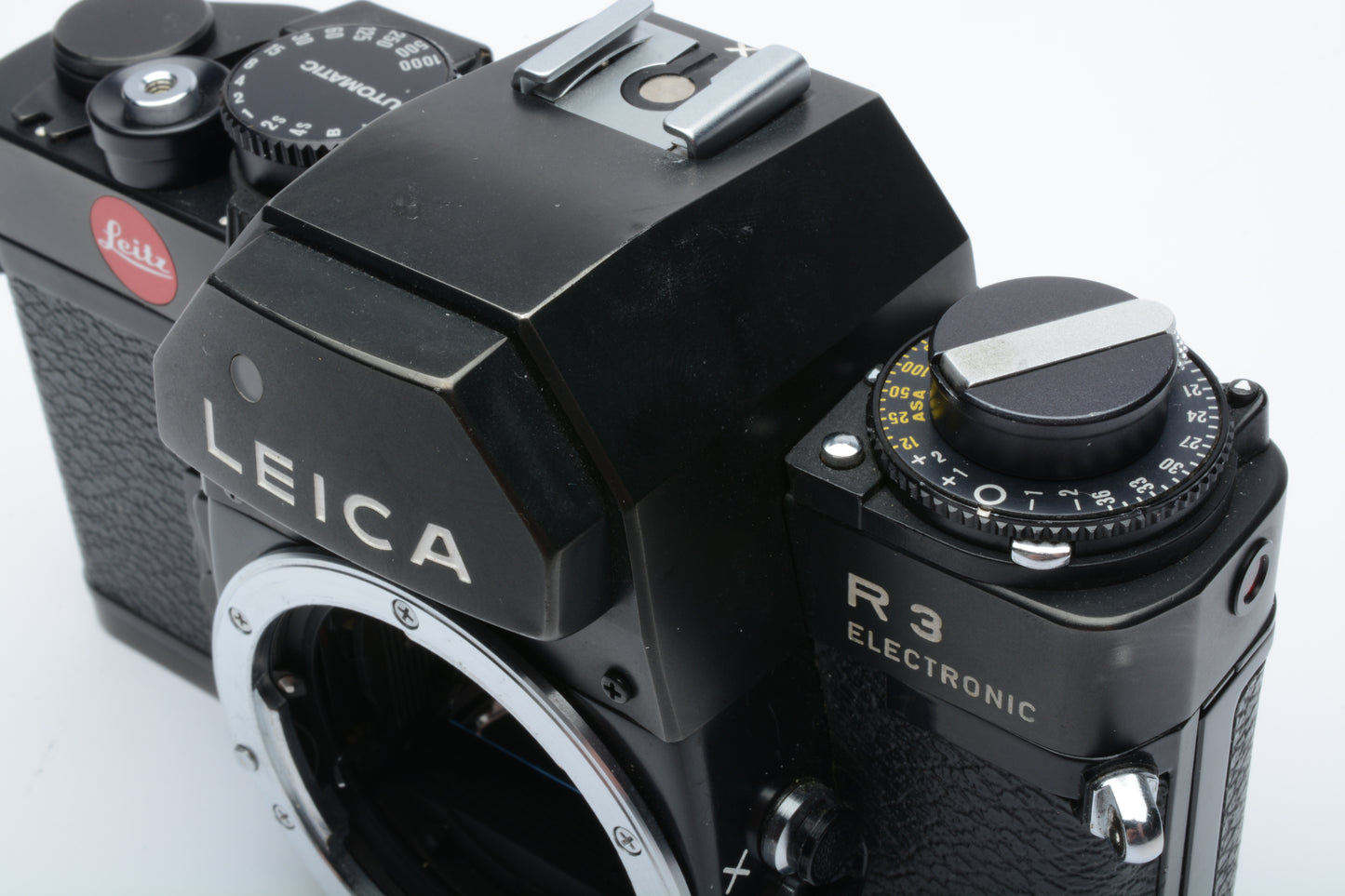 Leica R3 Electronic 35mm SLR body (Black), tested, accurate, clean