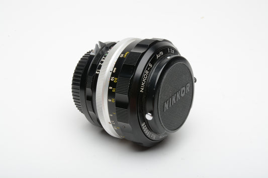 Nikon Nikkor-S 55mm f1.2 prime lens Non-AI mount, caps, sharp!