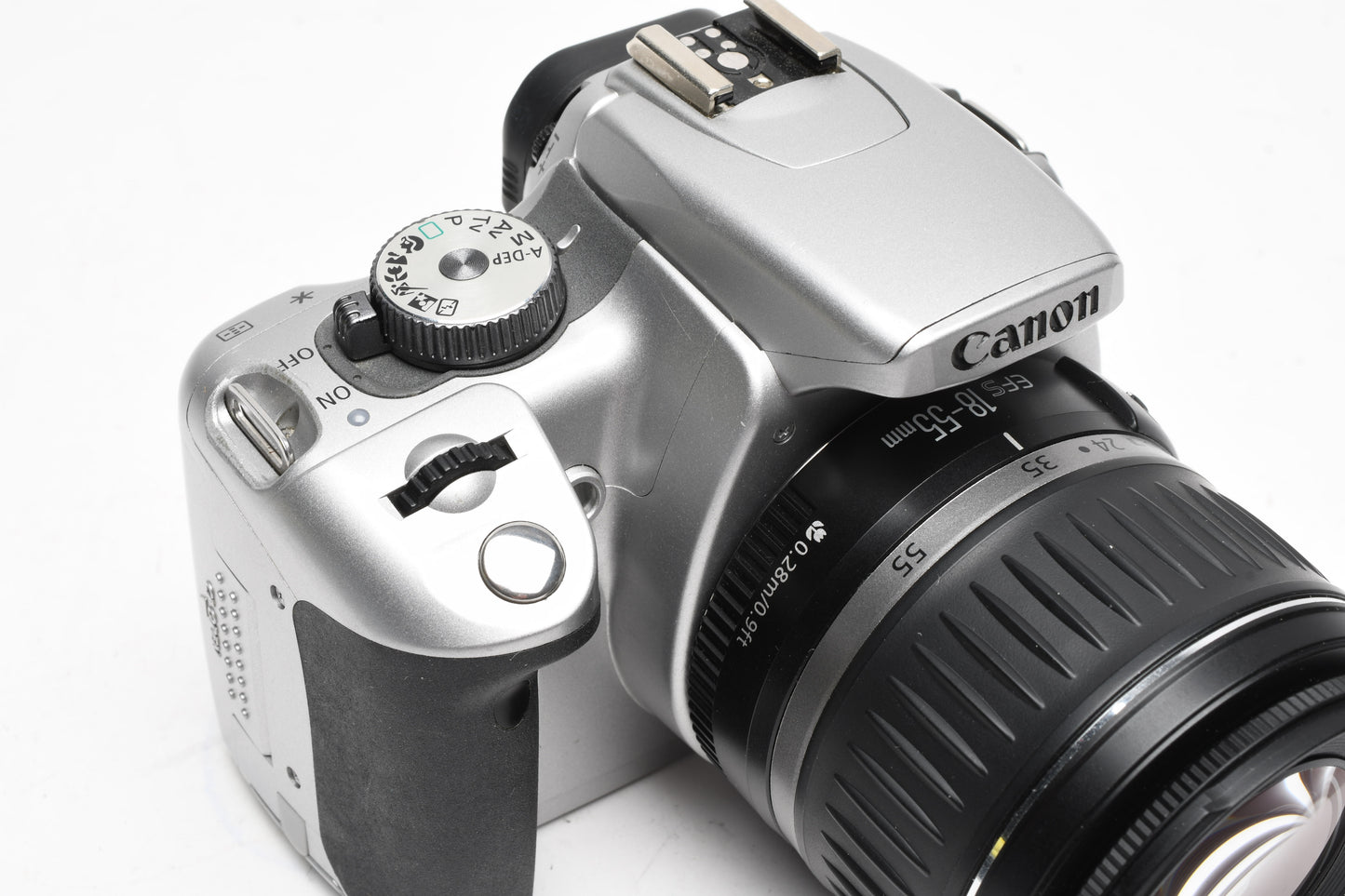 Canon Rebel XTi Silver DSLR w/18-55mm f3.5-5.6 II Zoom Lens, UV, Strap, Batt, Charger