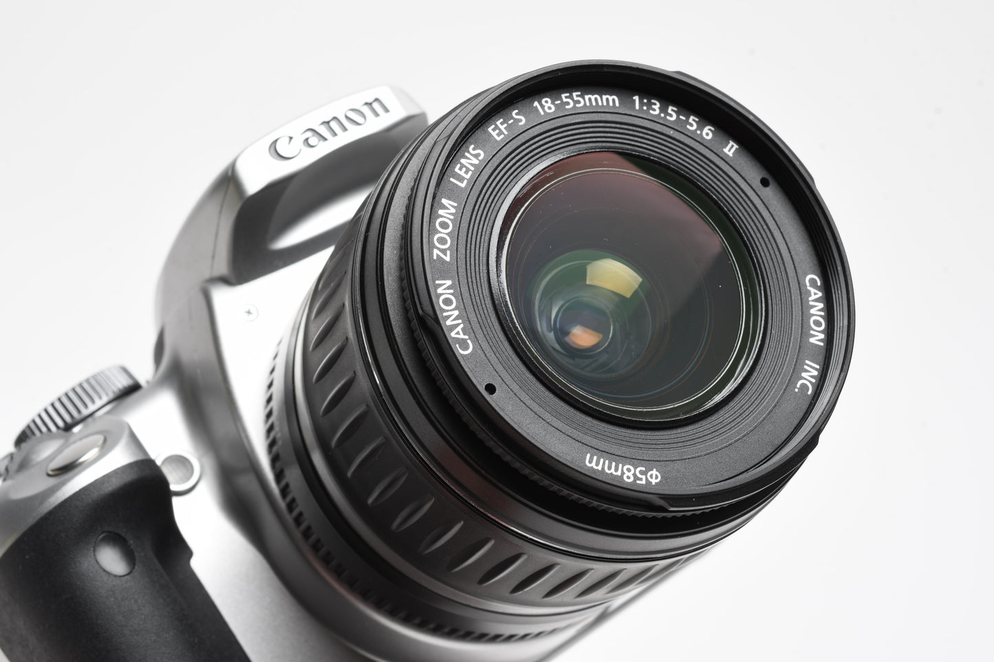 Canon Rebel XTi Silver DSLR w/18-55mm f3.5-5.6 II Zoom Lens, UV, Strap, Batt, Charger