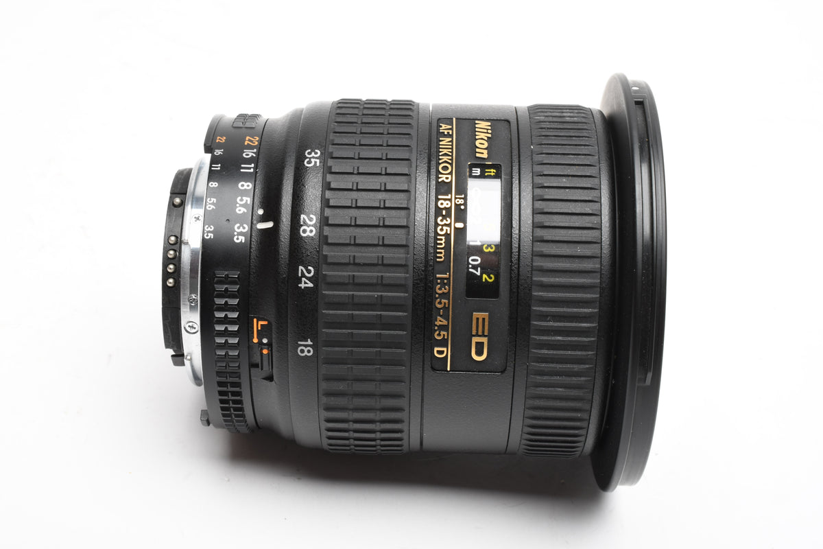 Nikon AF Nikkor 18-35mm f3.5-4.5D ED w/Caps, Great!