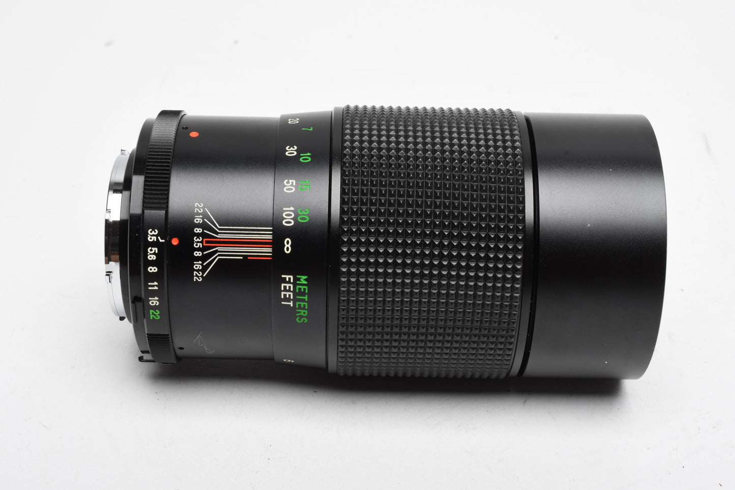 Vivitar 200mm f3.5 Telephoto MF, Minolta MD, Mint-