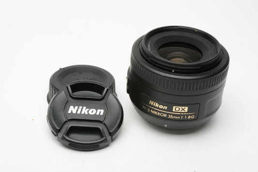 Nikon AF-S Nikkor 35mm f1.8G DX lens, caps, Nice