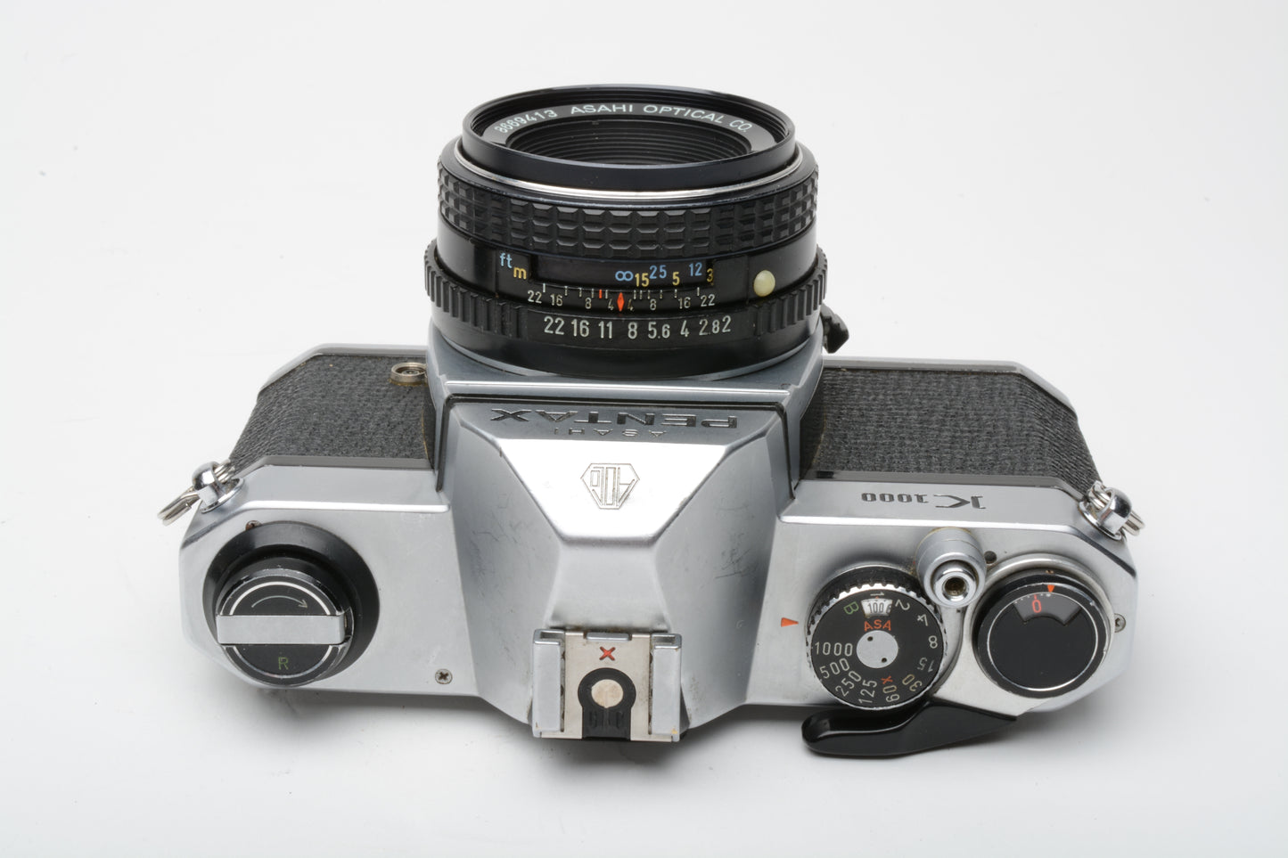 Pentax K1000 35mm SLR w/Pentax 50mm f2 lens, New seals, tested