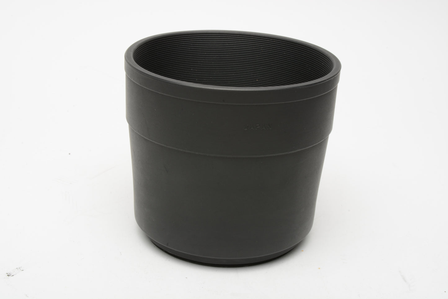Mamiya 360 rubber lens hood for 360mm RB / RZ lenses 77mm, Clean