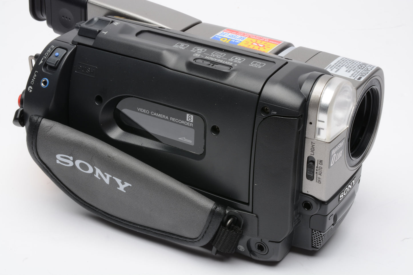 Sony CCD-TRV57 Video 8 camcorder, AC Adapter, case, manual, Great copy deck