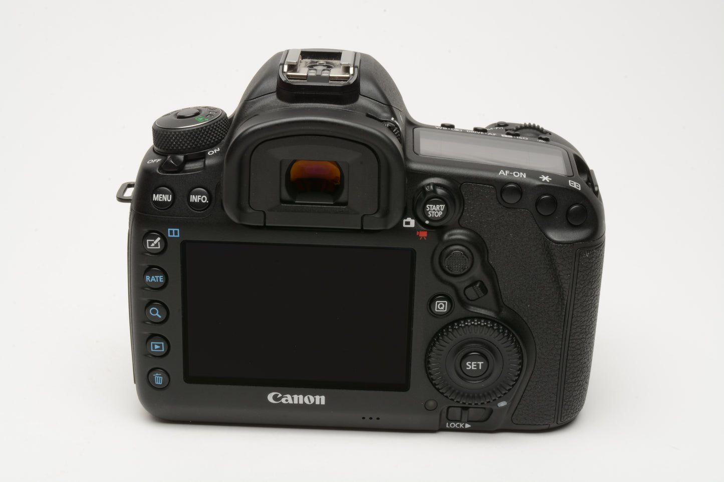 Canon EOS 5D Mark IV Body w/Batt, Charger, Only 1022 Acts! Mint- USA