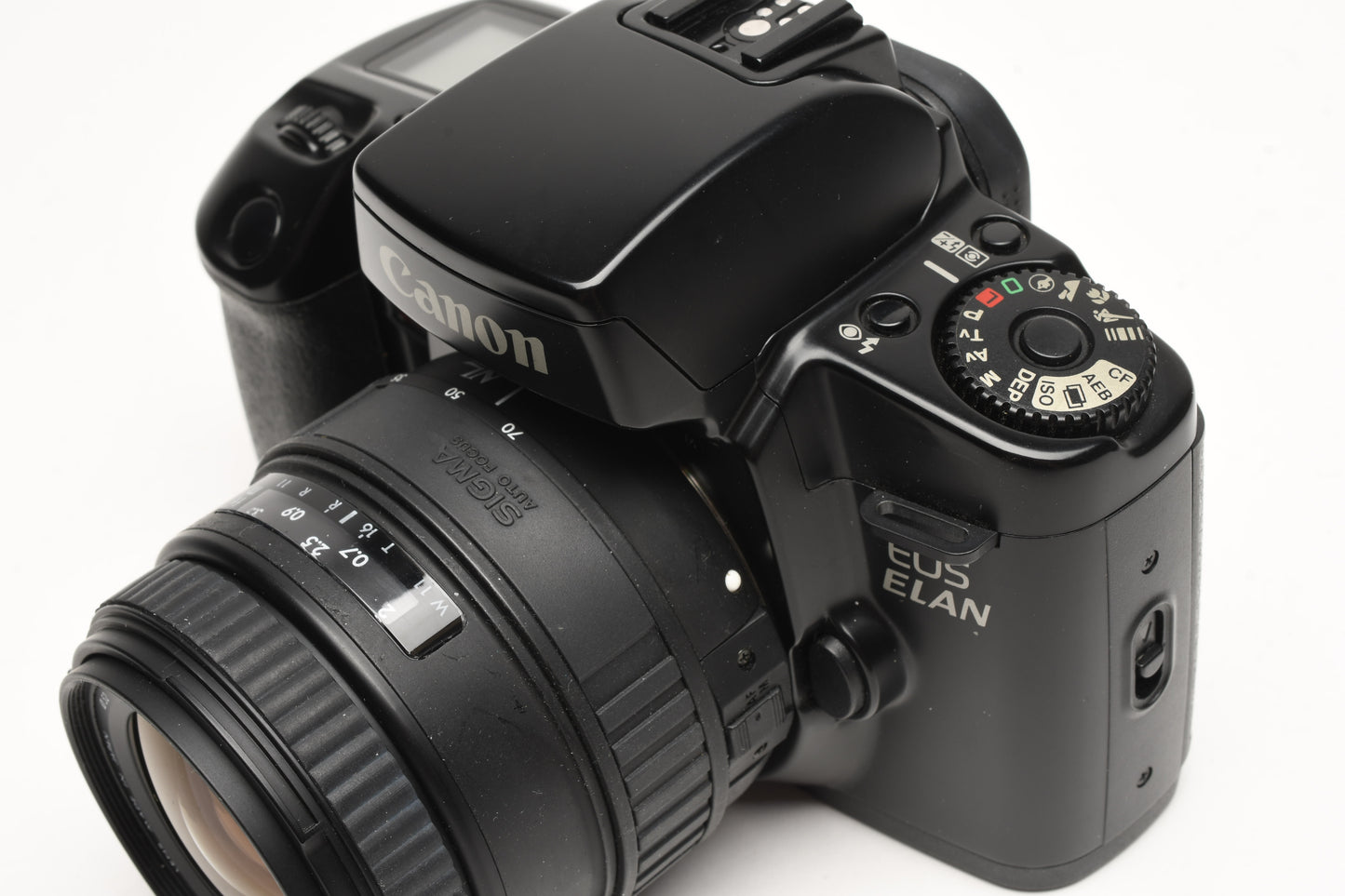 Canon EOS Elan 35mm SLR w/Sigma 28-70mm zoom, very clean, tested, Great