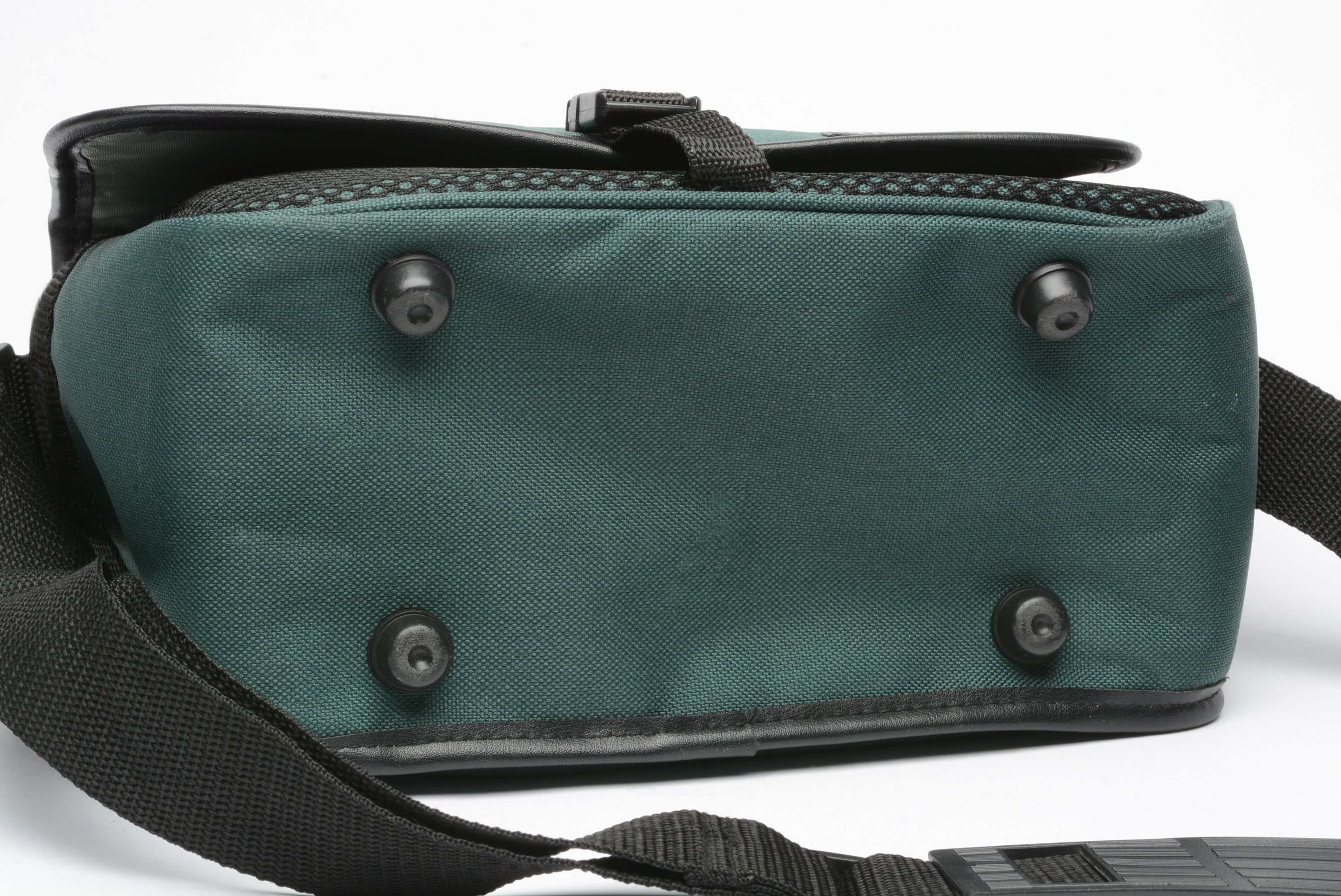 Sigma Camera case shoulder bag Green w insert 10 x 7.5 x 6.5