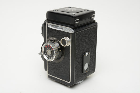 Sawyer's Mark IV 127 format camera w/Topcor 6cm f2.8, works great
