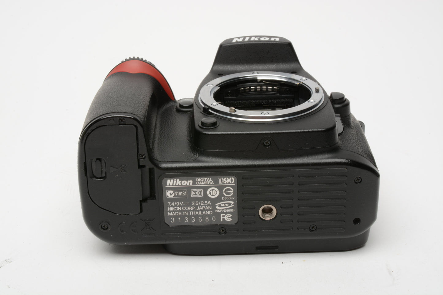 Nikon D90 DSLR body, batt, charger, strap, Only 15,741 Acts, very clean, tested