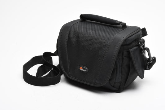 Lowepro Edit 110 compact camera case / Shoulder bag, Light use