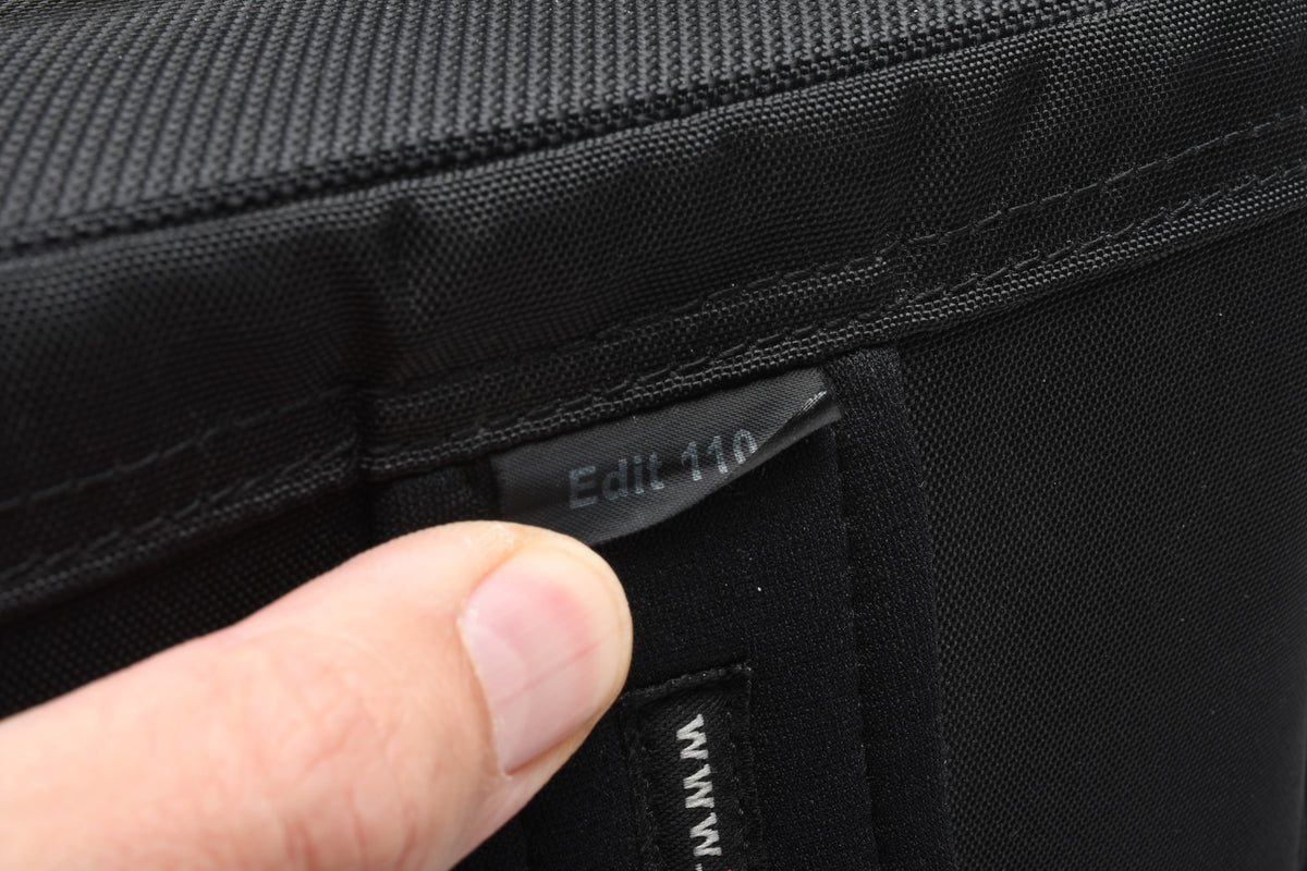 Lowepro Edit 110 compact camera case / Shoulder bag, Light use