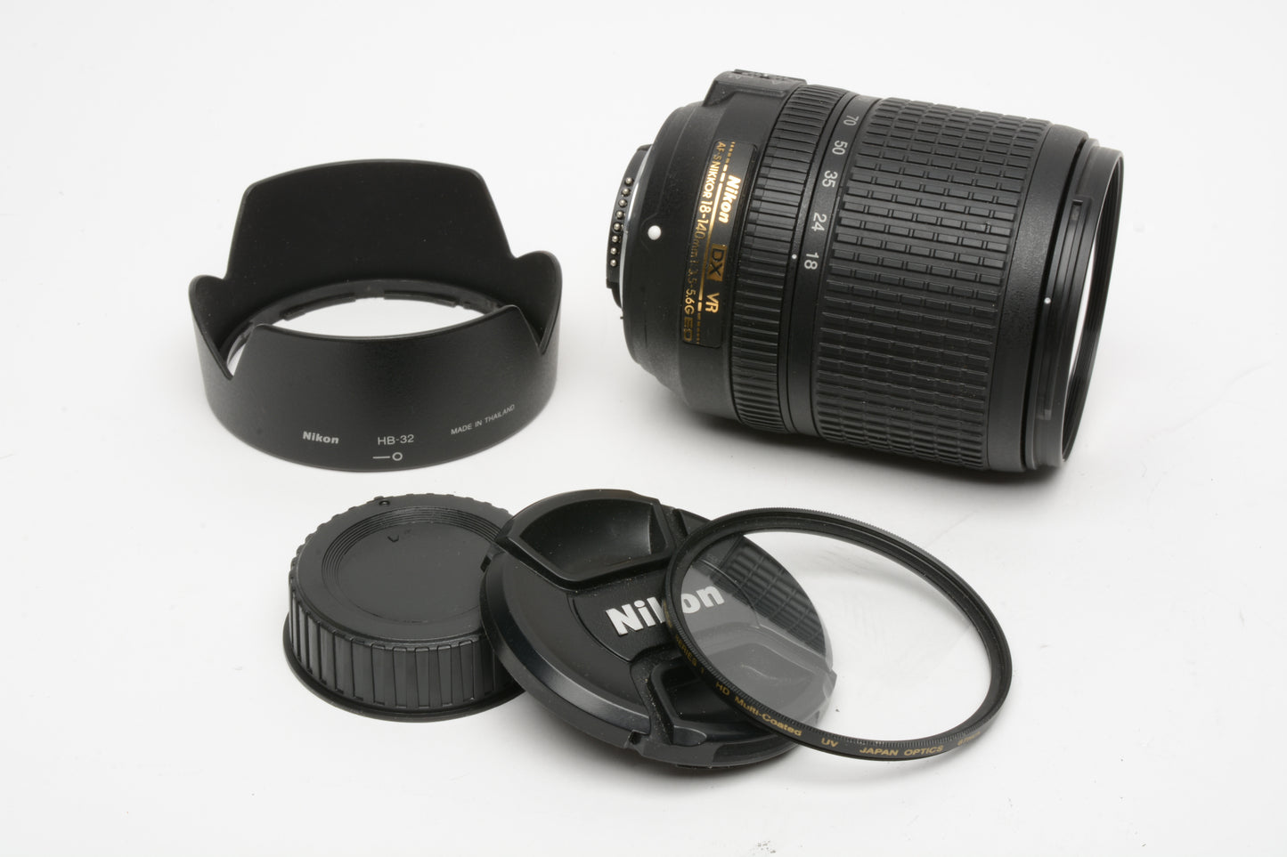 Nikon Nikkor AF-S DX 18-140mm f/3.5-5.6G ED VR Lens w/Caps, UV+Hood, Mint