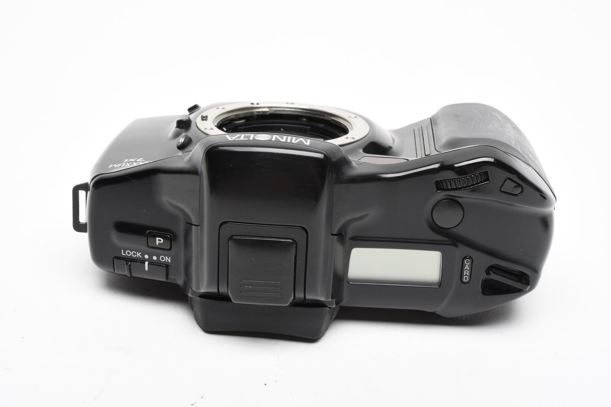 Minolta Maxxum 7xi QD 35mm SLR Body, manual, strap, Tested, Great!