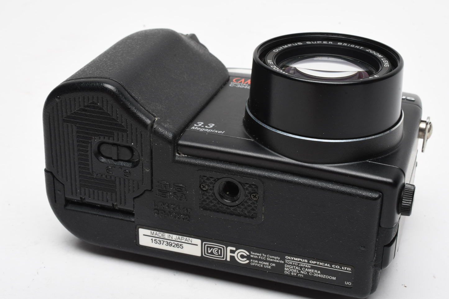 Olympus C3040 Zoom 3.3MP Digital Point&Shoot camera, 128MB card, tested, clean