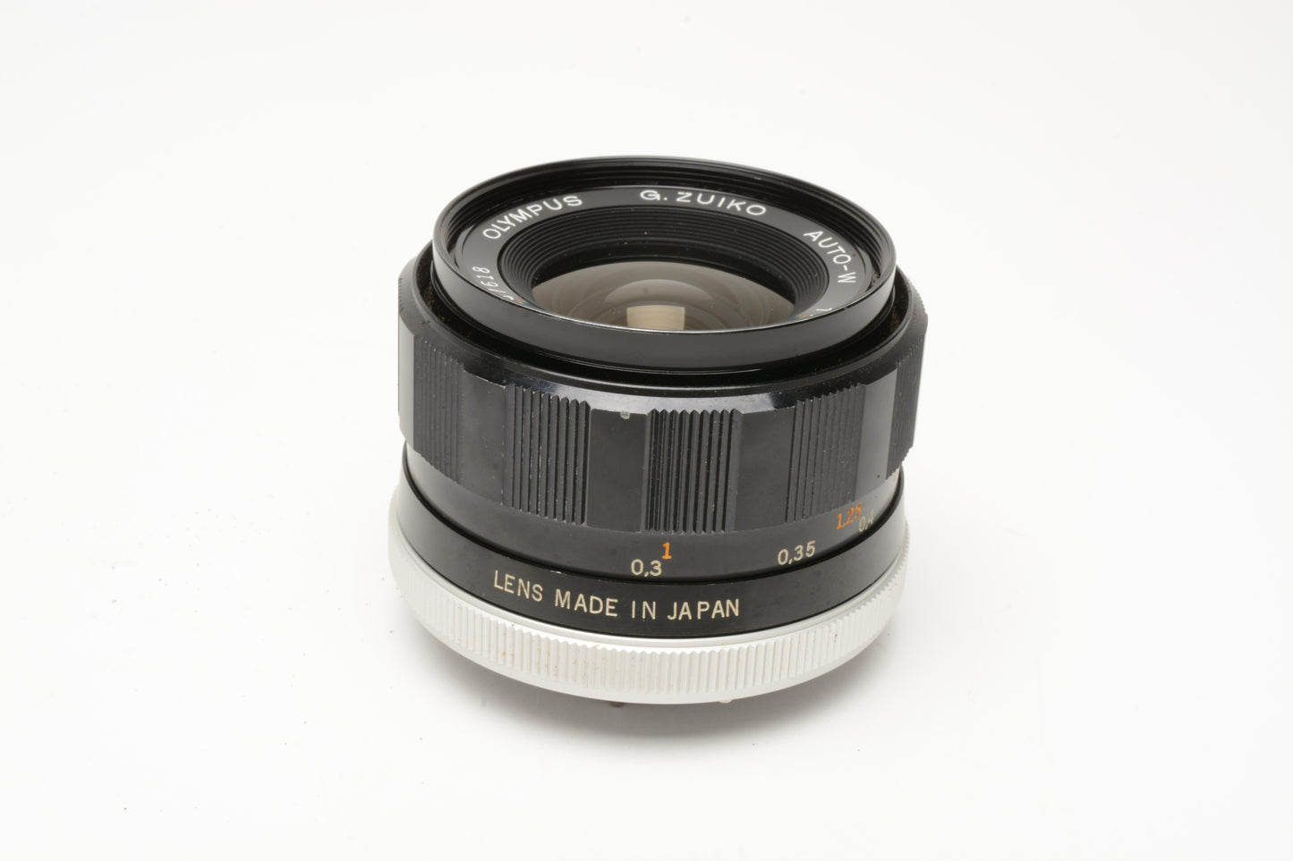 Olympus G.Zuiko Auto-W 35mm f2.8 wide lens for M42 Mount, case, caps, clean!