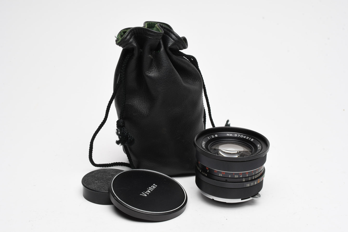 Vivitar 24mm f2.8 Wide-Angle lens For Nikon Non-Ai Lens mount, +Pouch