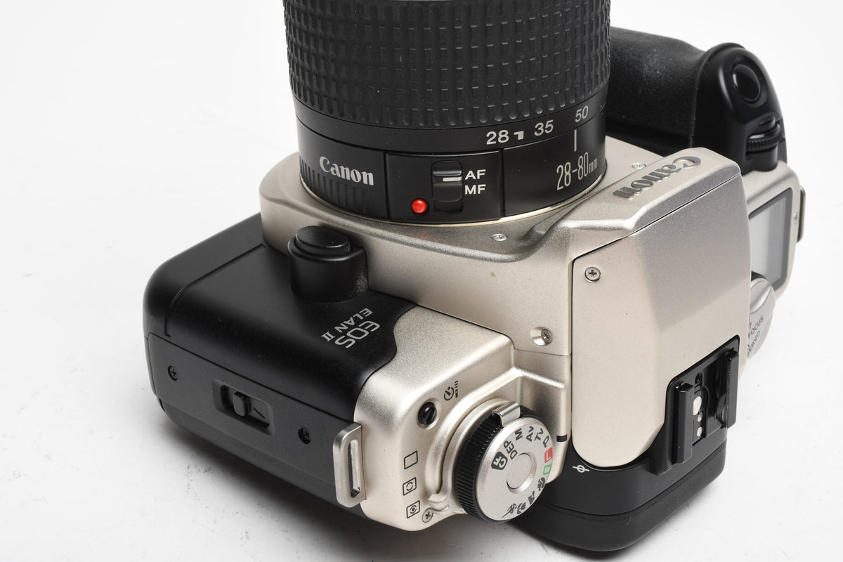Canon EOS Elan II 35mm SLR w/EF 28-80mm USM zoom, strap, tested