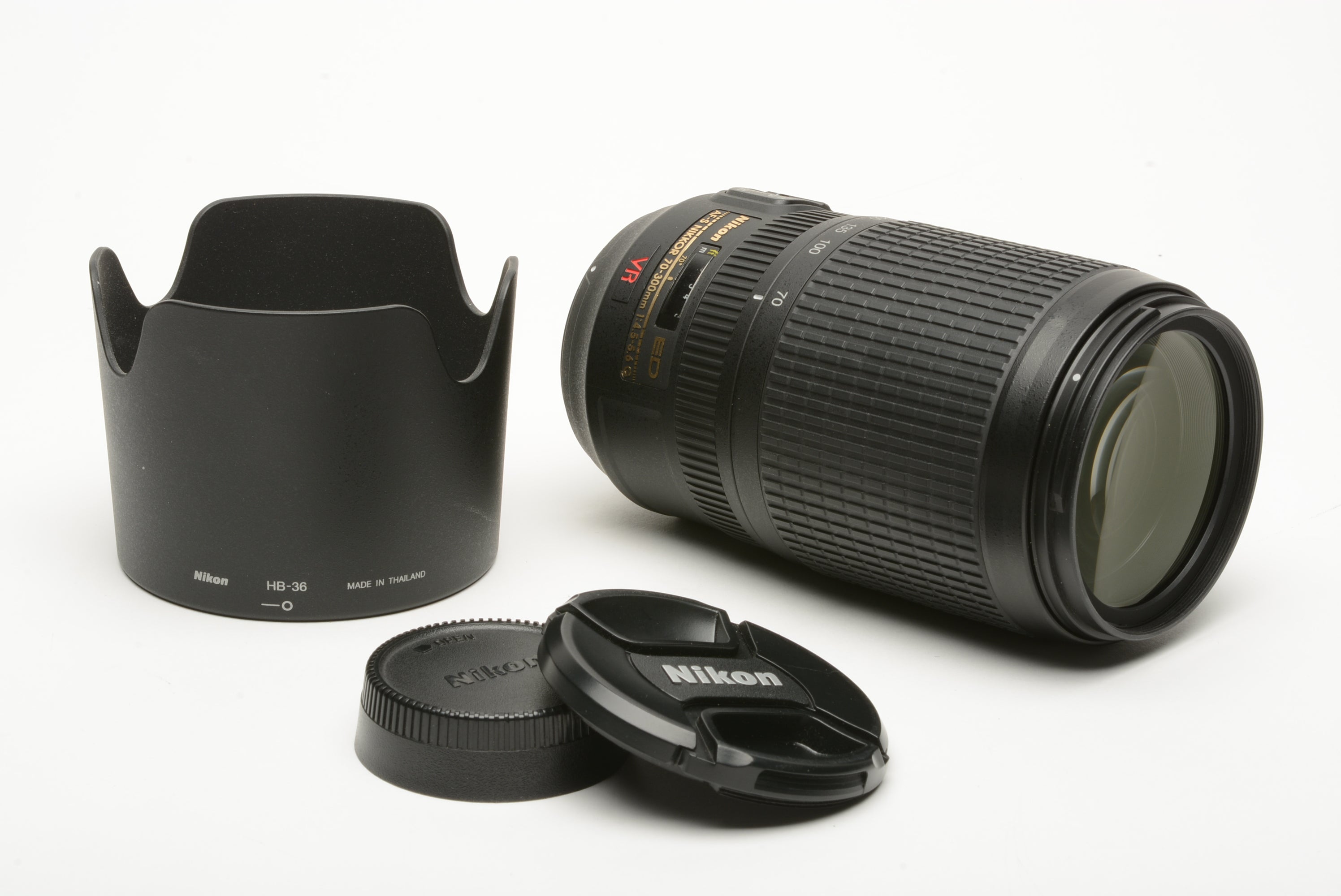 Nikon AF-S Nikkor 70-300mm f4.5-5.6 G ED VR Lens w/Hood, Caps, USA Ver –  RecycledPhoto